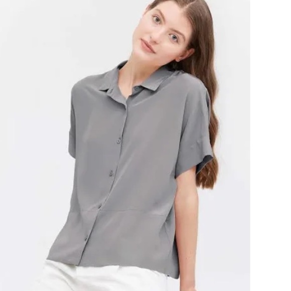 Classic Silk Shirt Classy Grey V Neck and Durable Find The Perfect Gift - Picture 5 of 8
